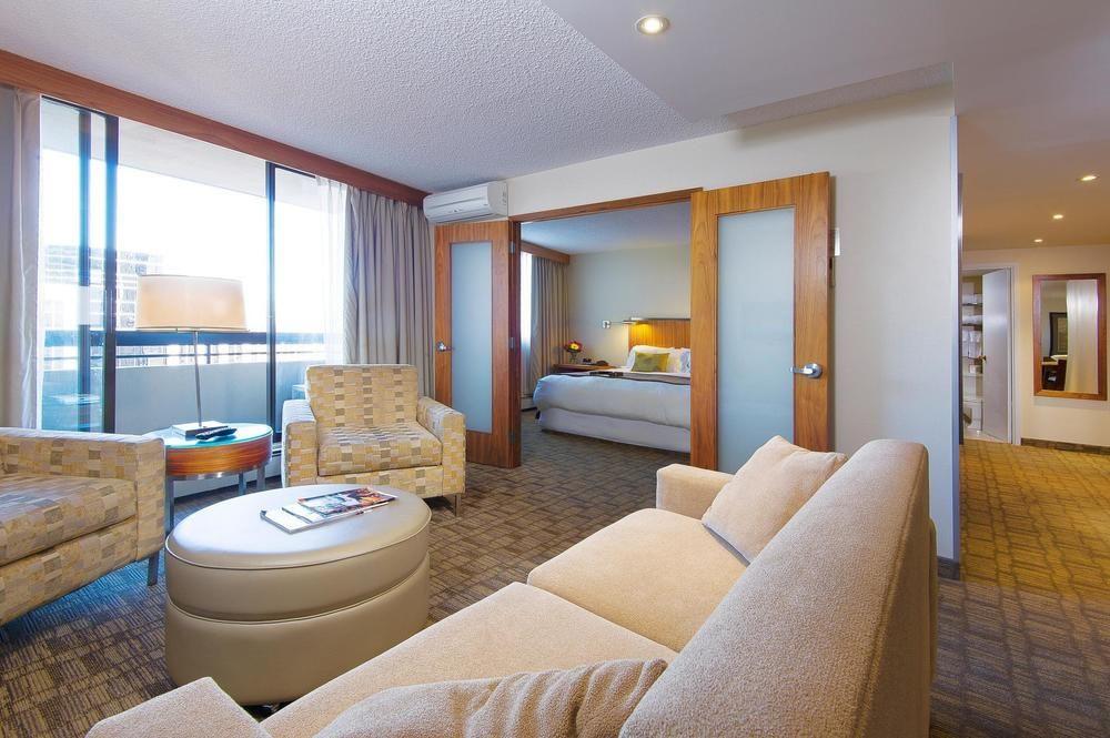International 3* Calgary