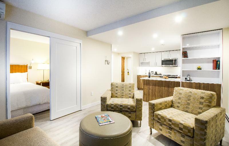 Hotel International
