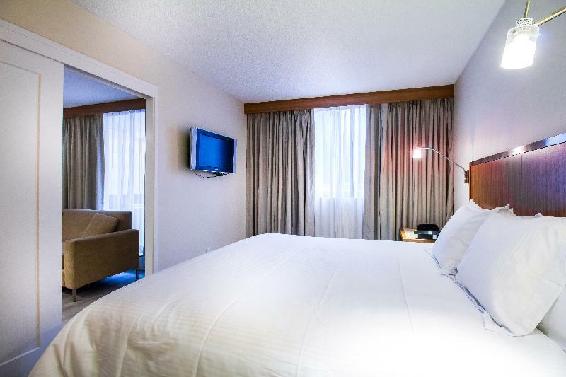International 3* Calgary